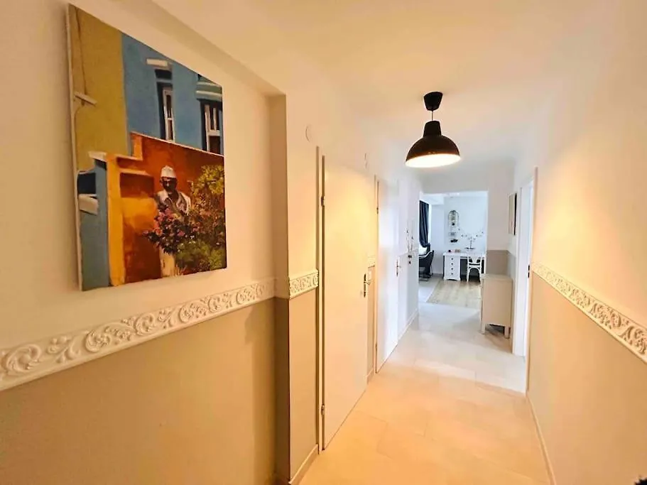 Dreamy Home: Central And With Perfect Connections فيينا 0*,